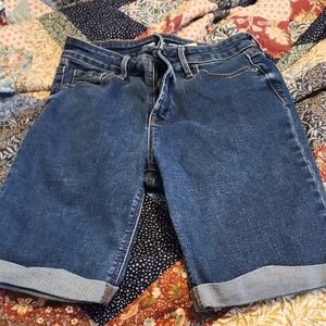 Old Navy 5 Pocket High Rise Bermuda Blue Denim Shorts